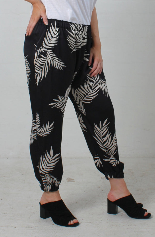 Cabana Pant- Leaf print